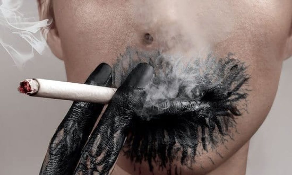 Smoking Impacts Your Dental Health and Can Cause Dental Implant Failure